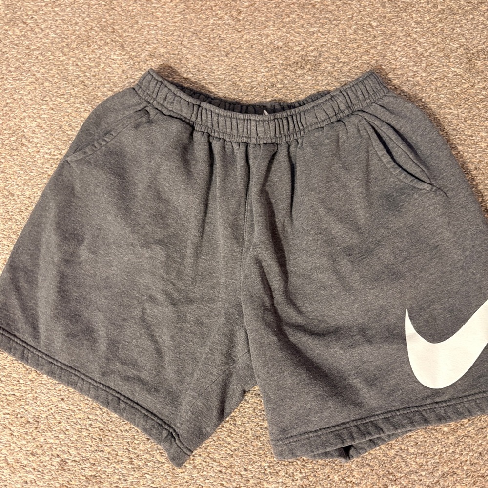 Nike Heather Gray Sweat Shorts XL